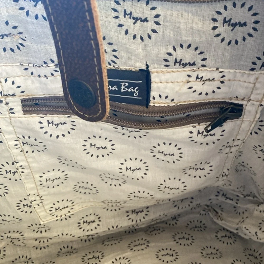 Myra Hot Brownie weekender tote bag NWT large